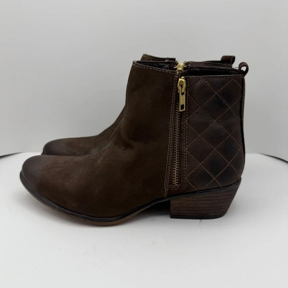 Steve Madden Brown Suede Quilted Zip Ankle Boots Women's Size 8 Casual Low‎ Heel